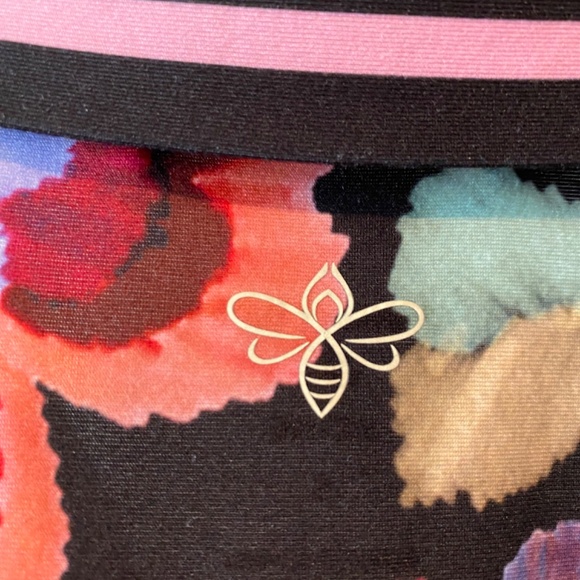 Johnny Was Floral Polo Shirt & skirt SET - Picture 4 of 7